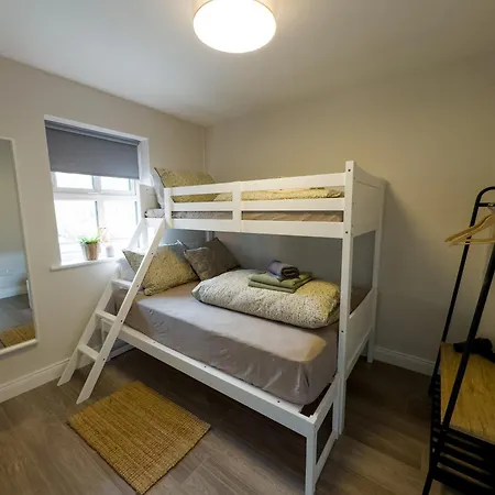 Luxury 2-bedroom Overlooking The With Private Balcony Bundoran