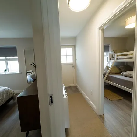 Luxury 2-bedroom Overlooking The With Private Balcony Bundoran